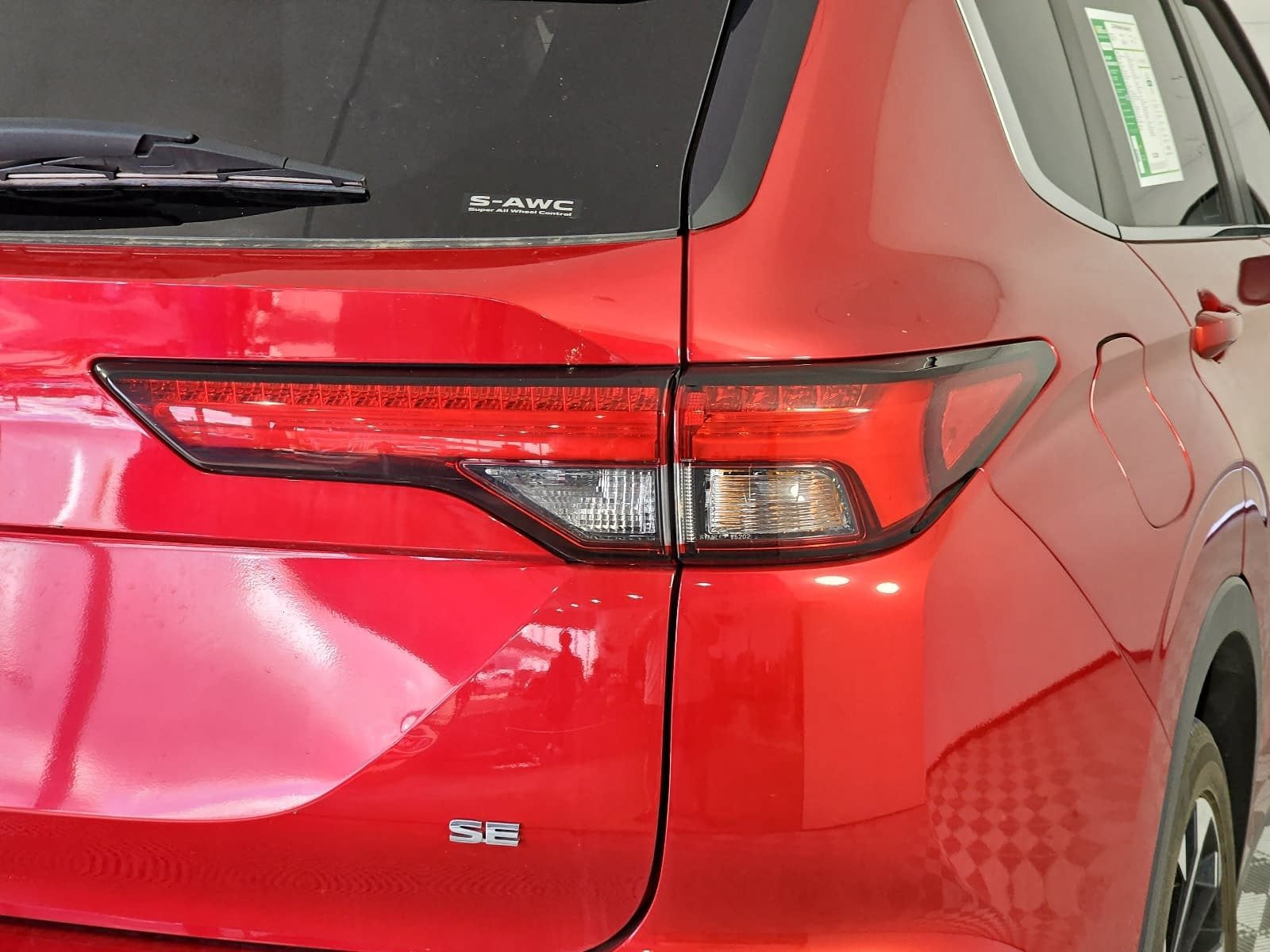 2024 Mitsubishi Outlander SE