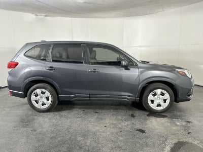 2022 Subaru Forester Base
