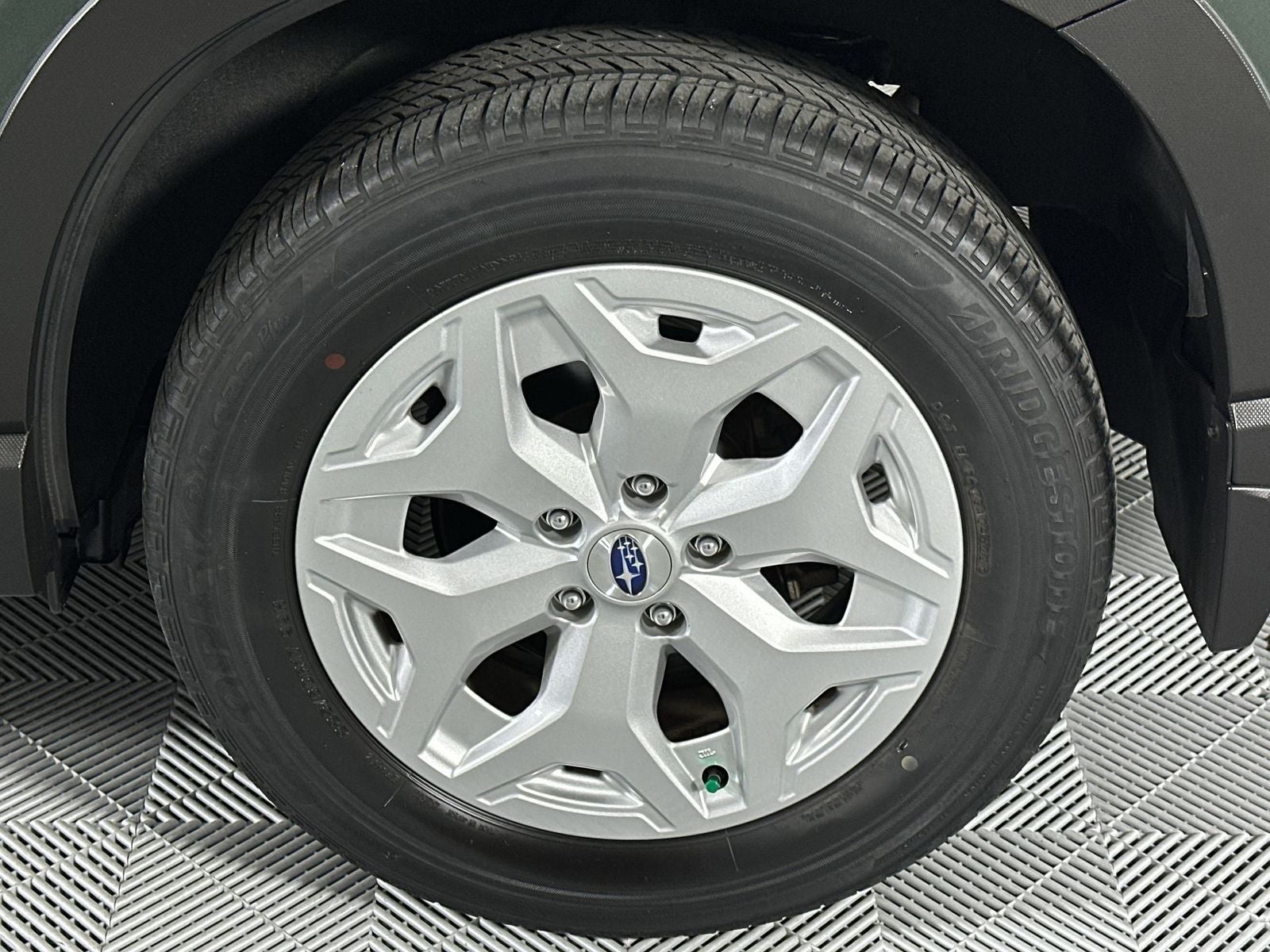 2023 Subaru Forester Base