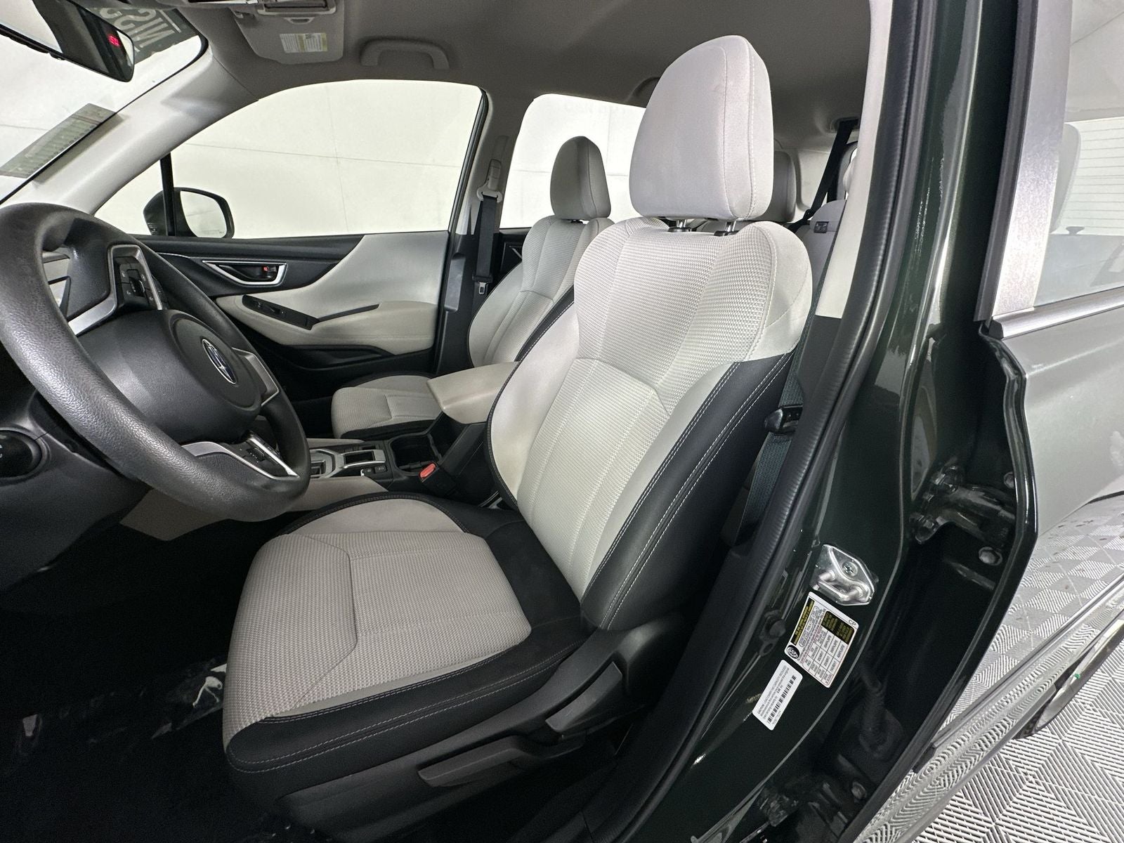 2023 Subaru Forester Base