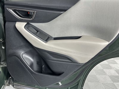 2023 Subaru Forester Base