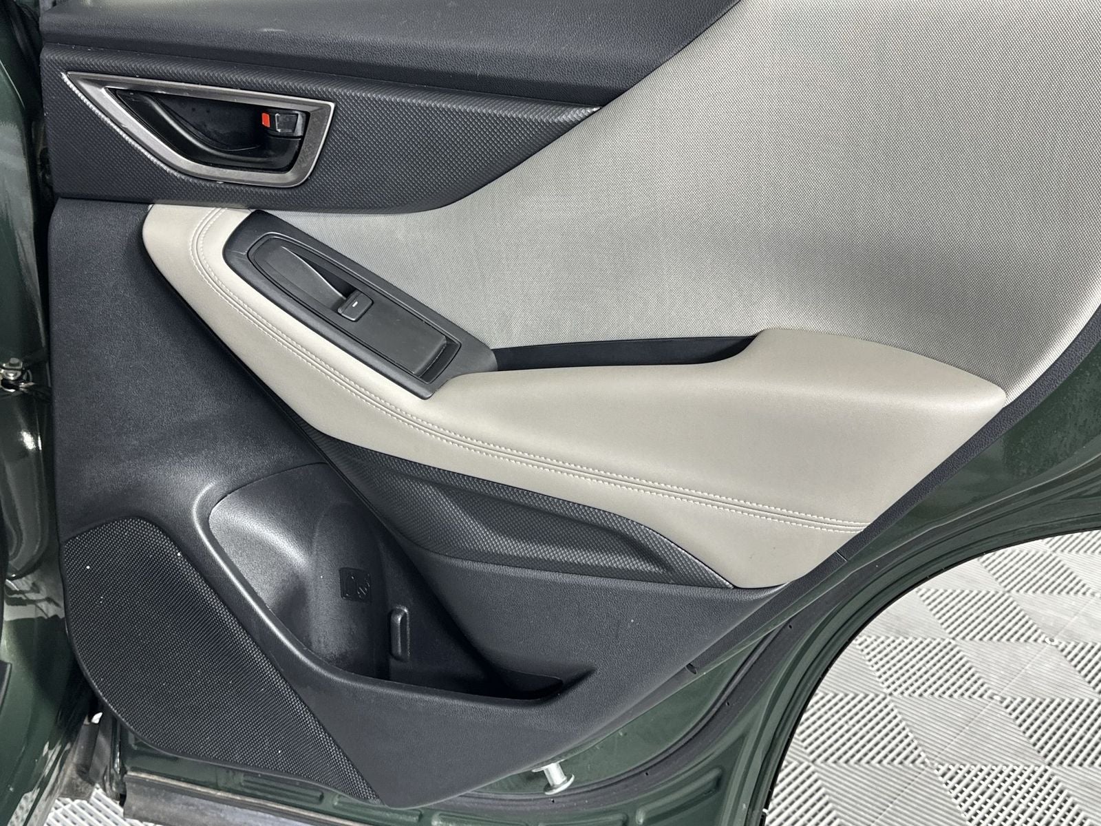 2023 Subaru Forester Base