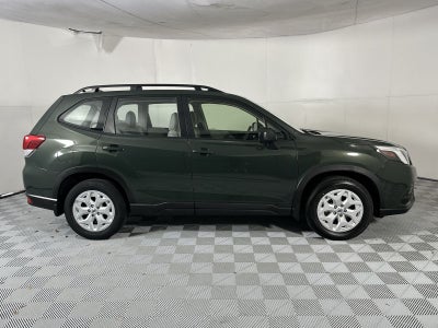 2023 Subaru Forester Base