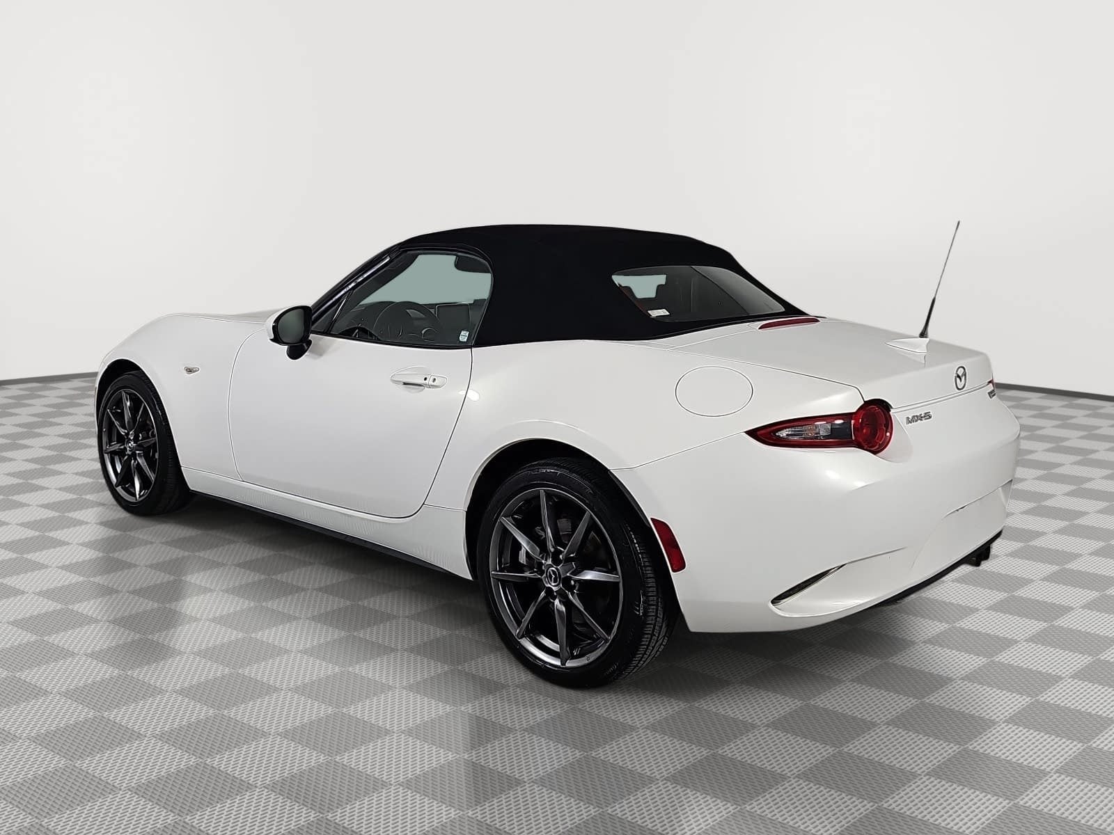 2016 Mazda Mazda Miata Grand Touring