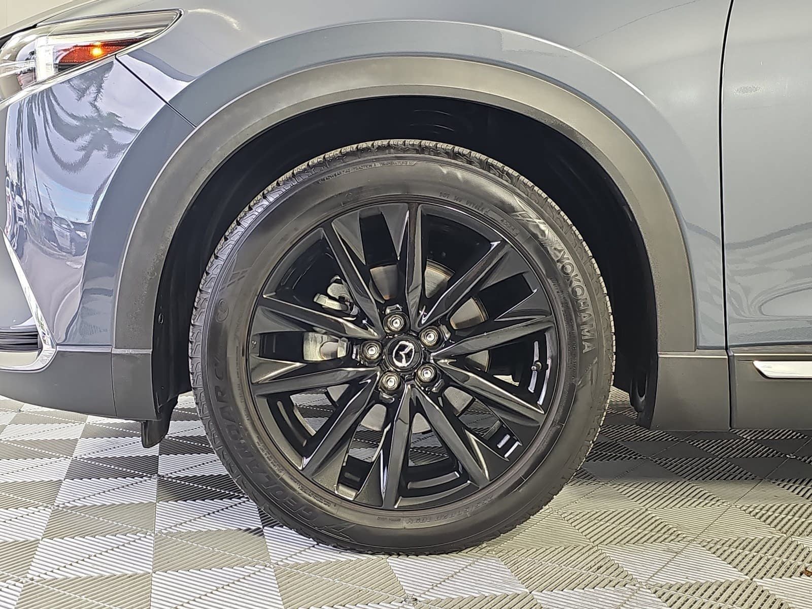 2022 Mazda Mazda CX-9 Carbon Edition