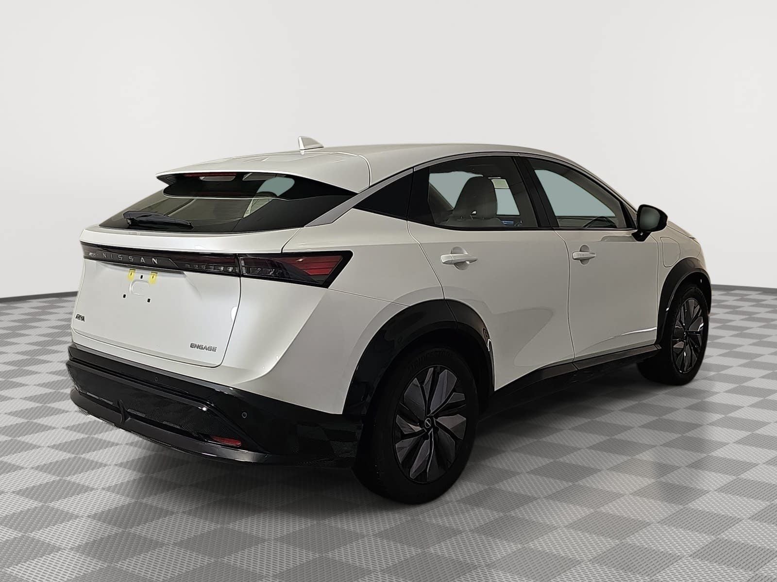 2024 Nissan Ariya ENGAGE