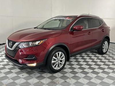 2022 Nissan Rogue Sport SV