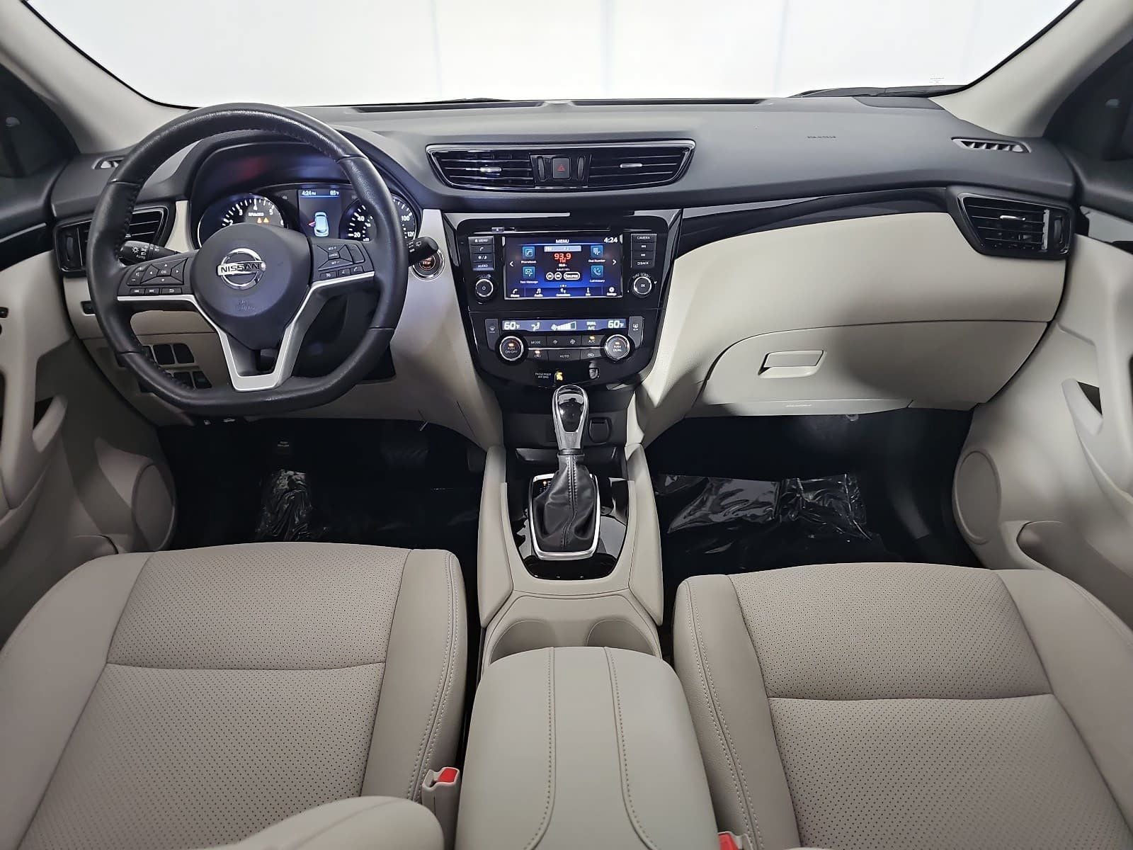 2021 Nissan Rogue Sport SV