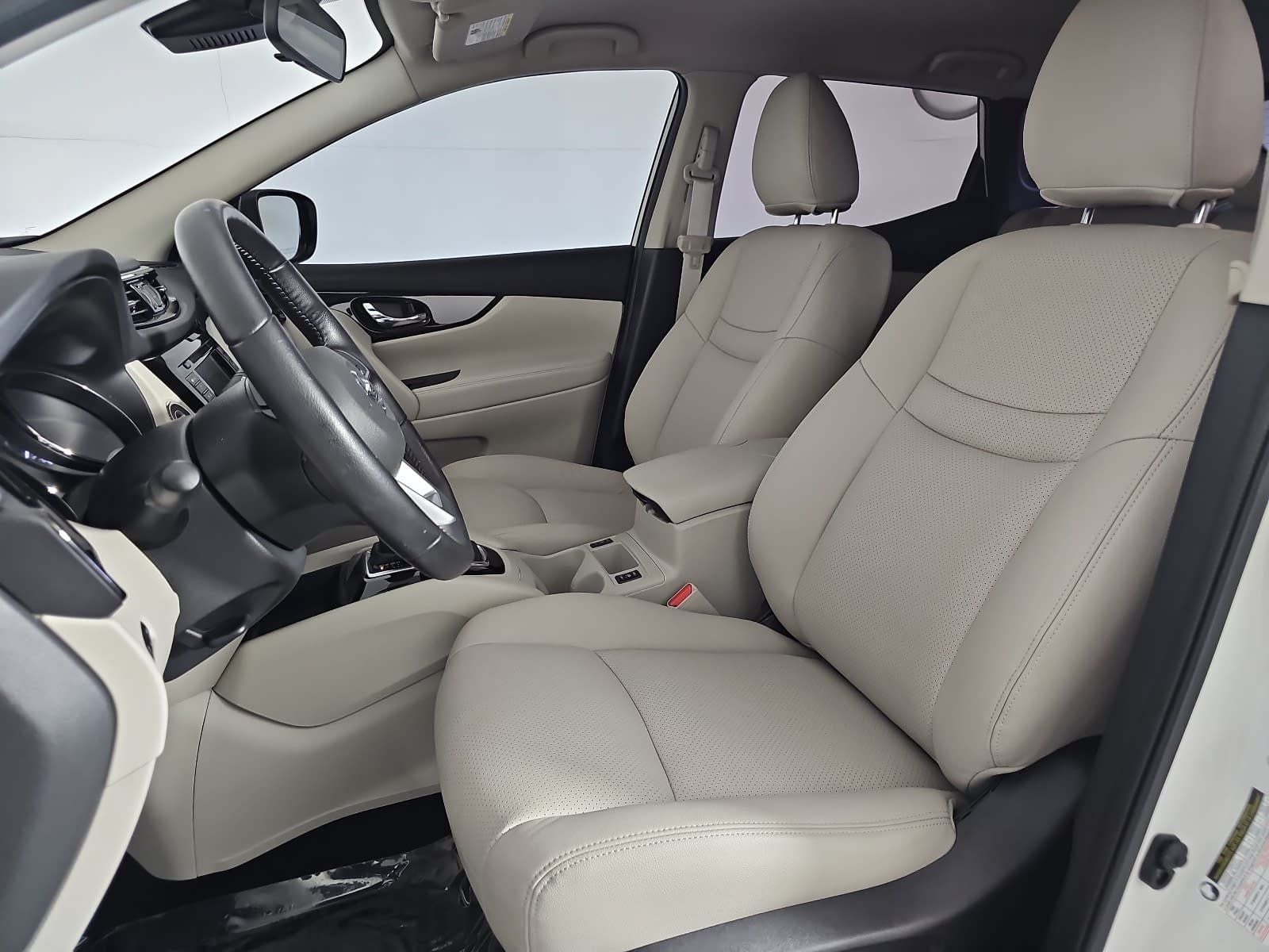 2021 Nissan Rogue Sport SV