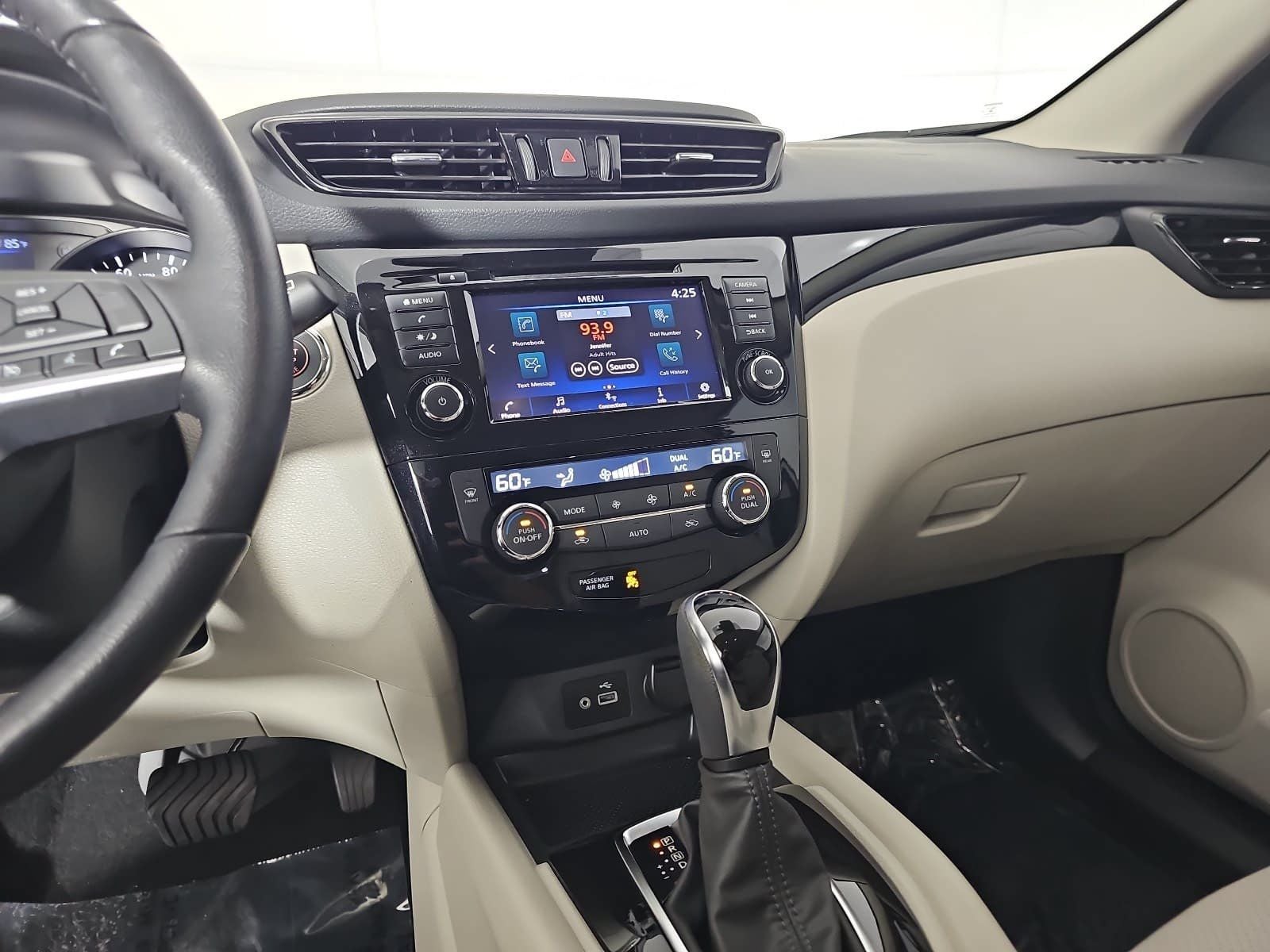 2021 Nissan Rogue Sport SV