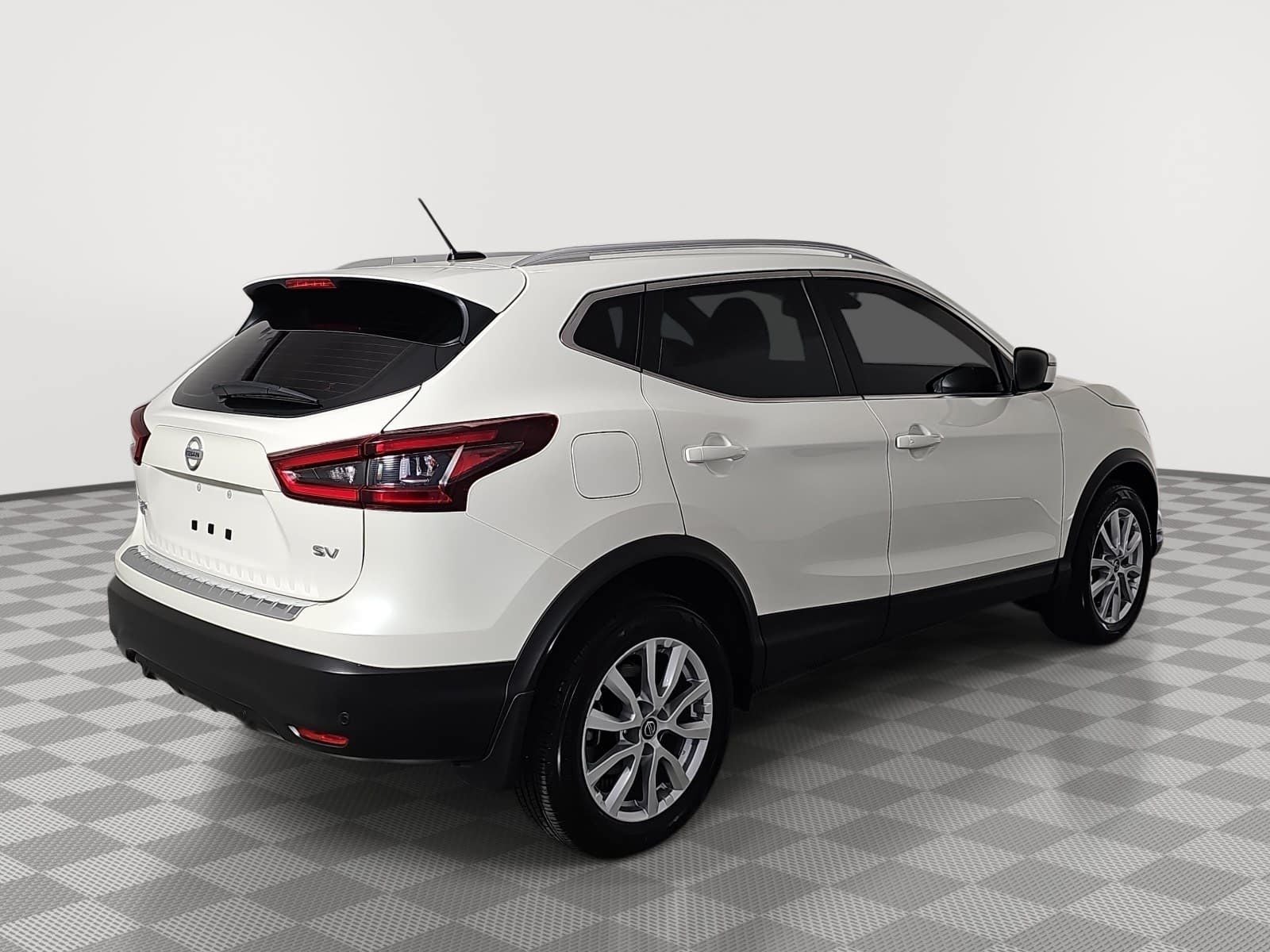 2021 Nissan Rogue Sport SV