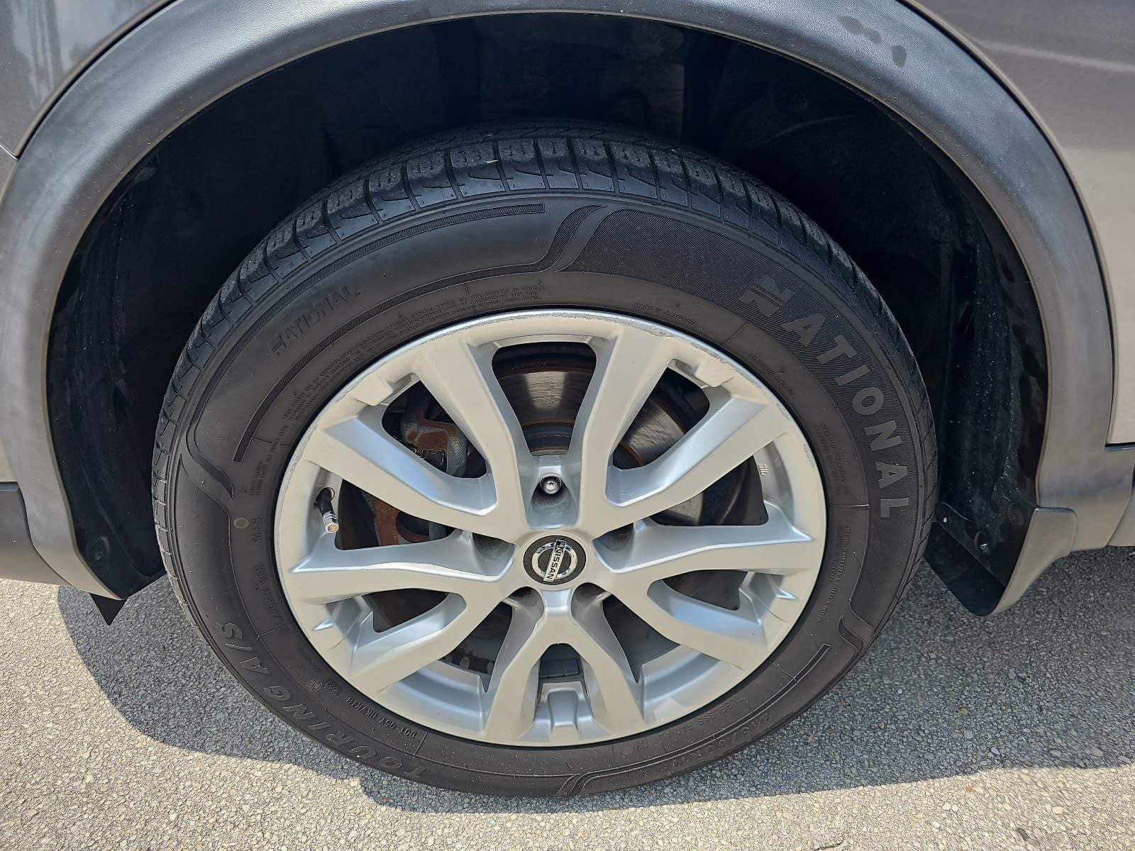 2020 Nissan Rogue Sport SV