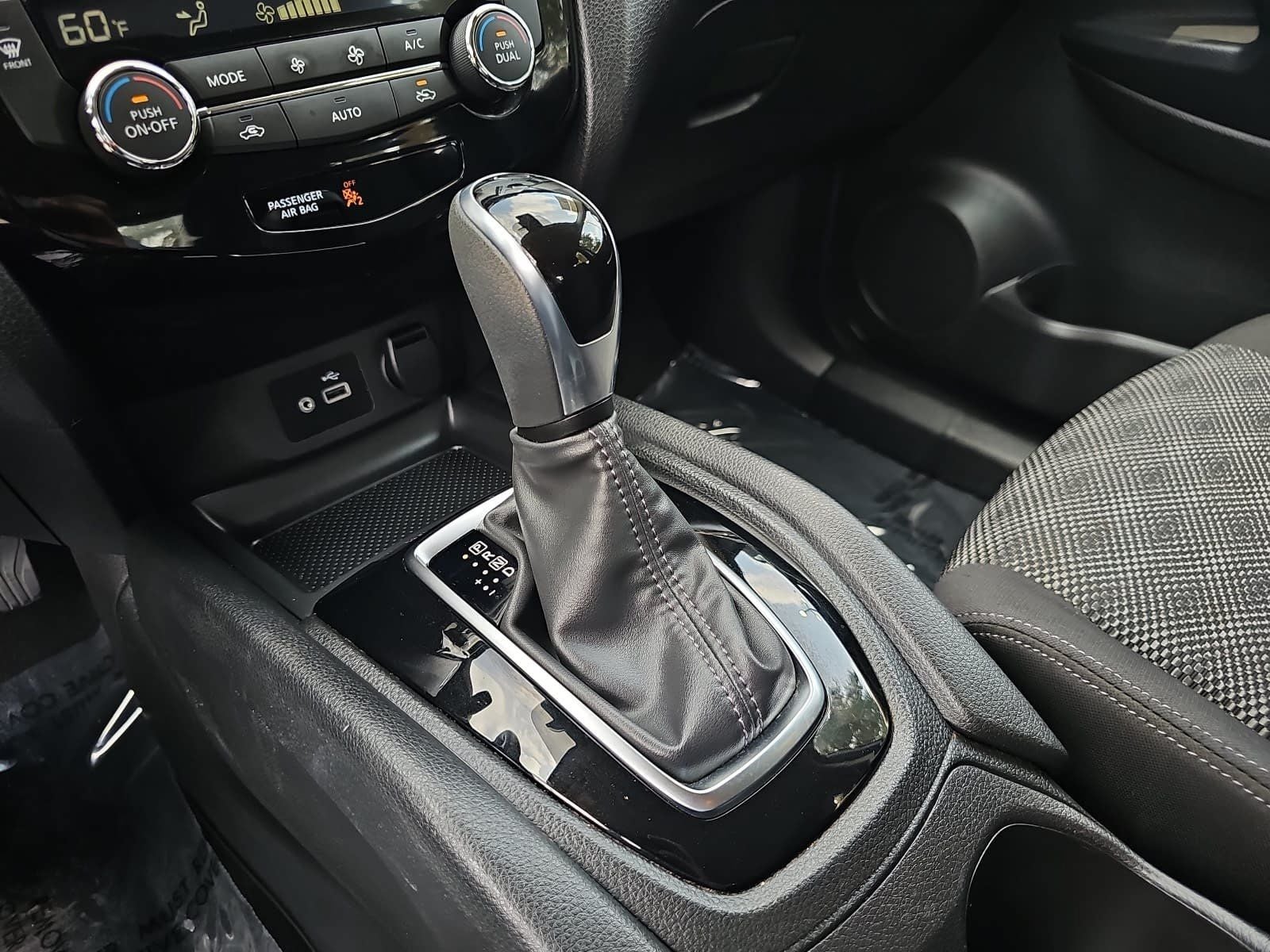 2020 Nissan Rogue Sport SV