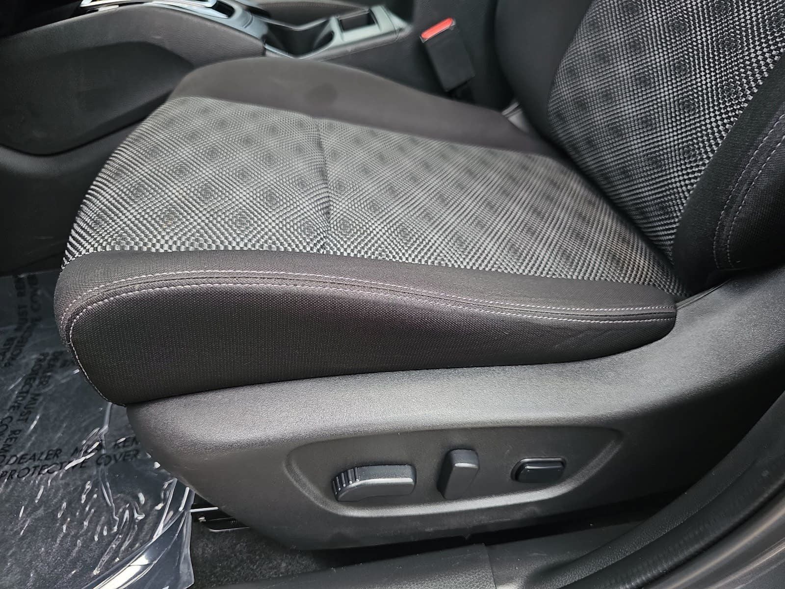 2020 Nissan Rogue Sport SV
