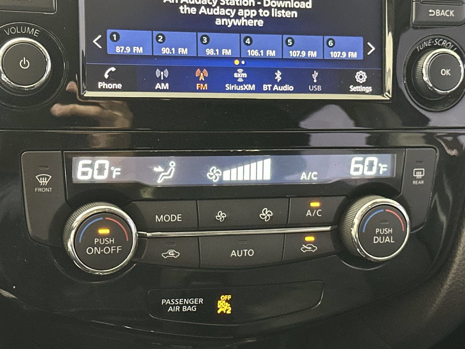 2020 Nissan Rogue Sport SV