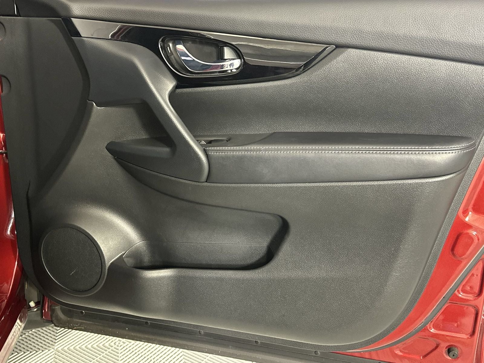 2020 Nissan Rogue Sport SV