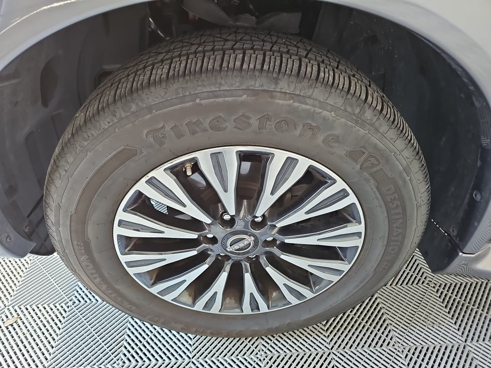 2022 Nissan Armada SL