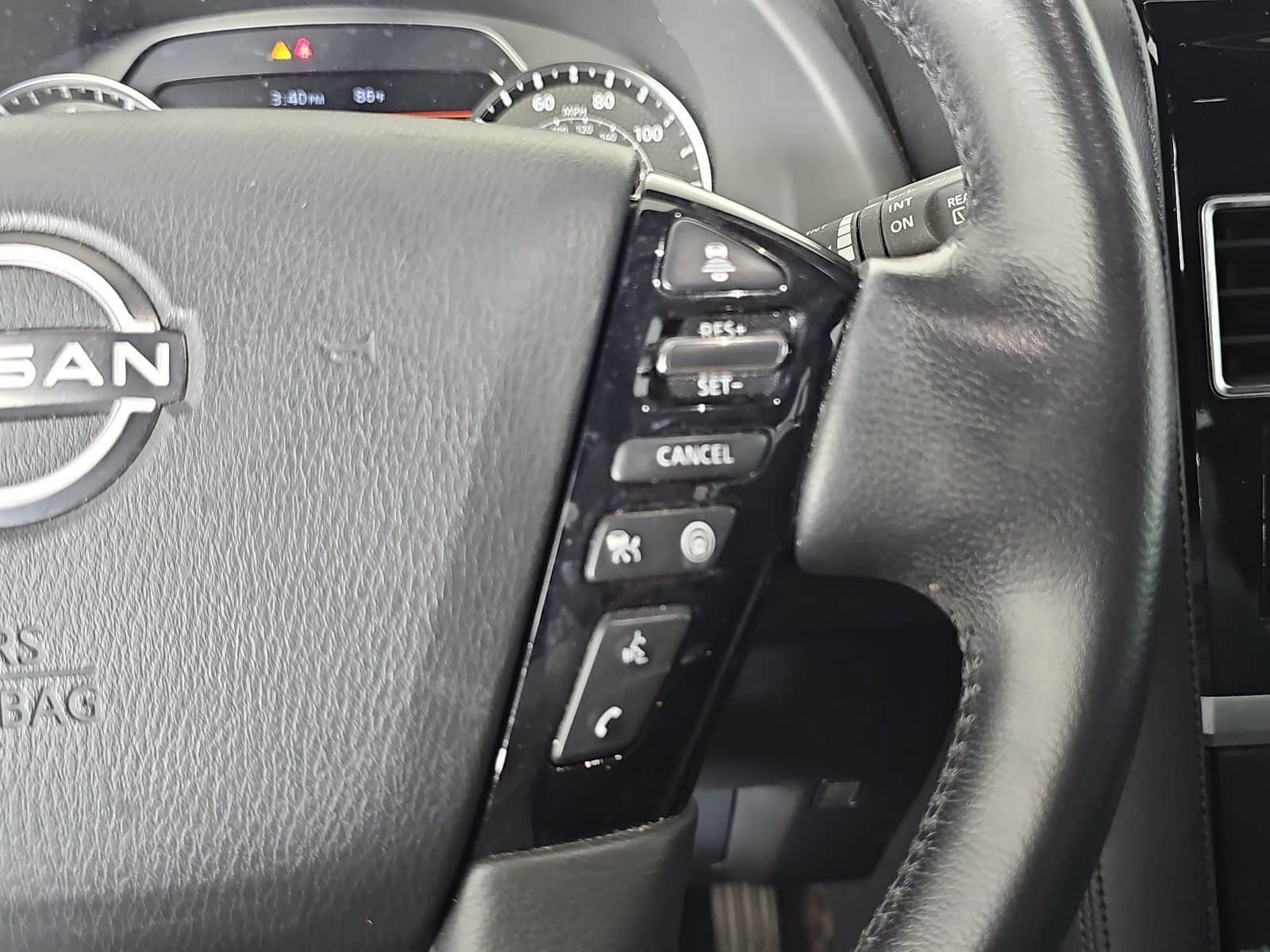 2022 Nissan Armada SL