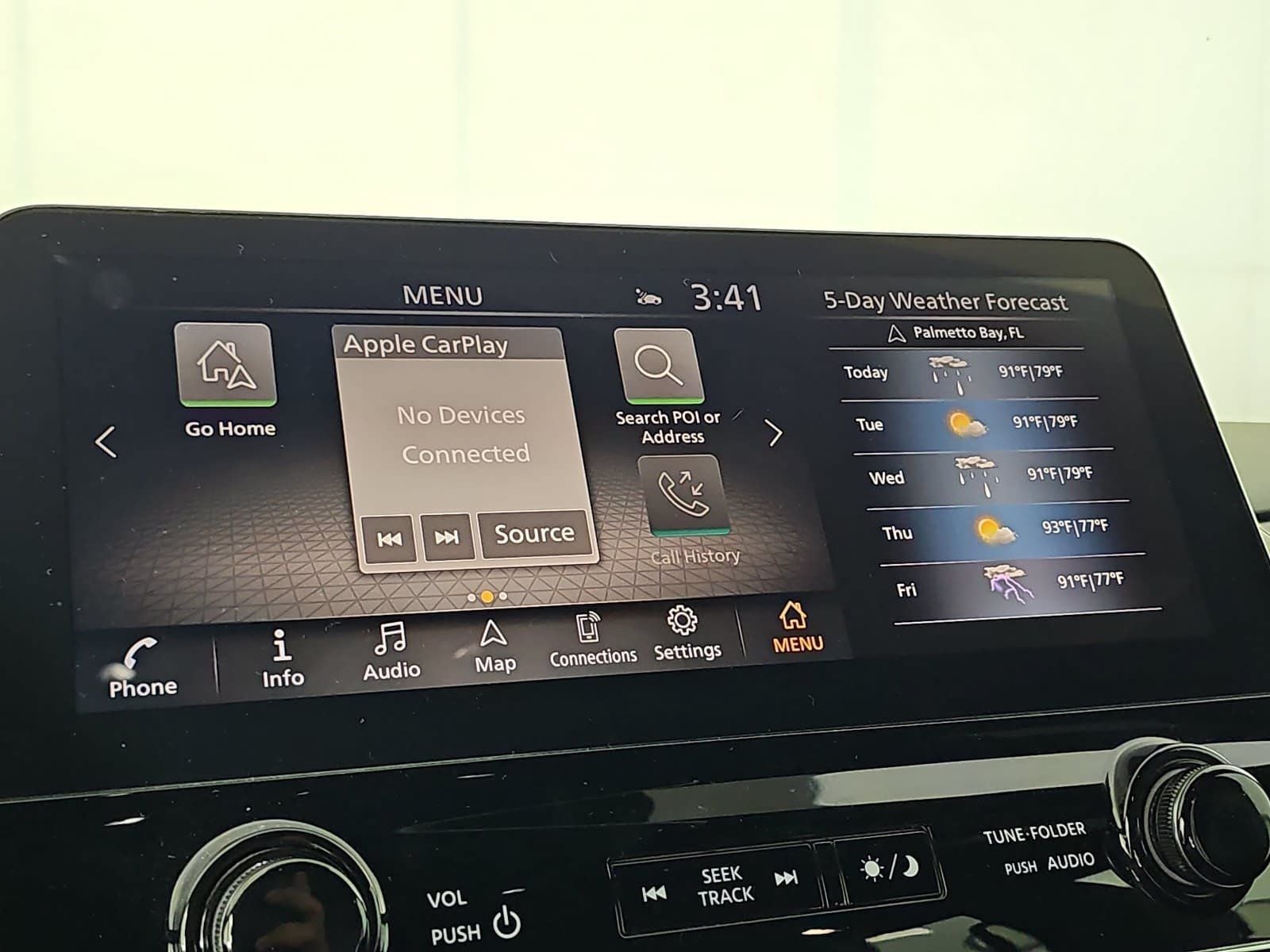 2022 Nissan Armada SL