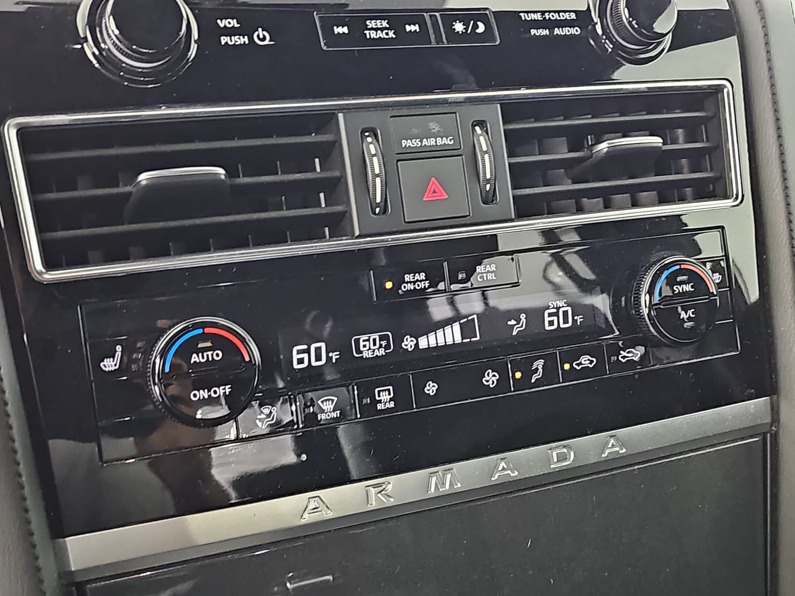 2022 Nissan Armada SL