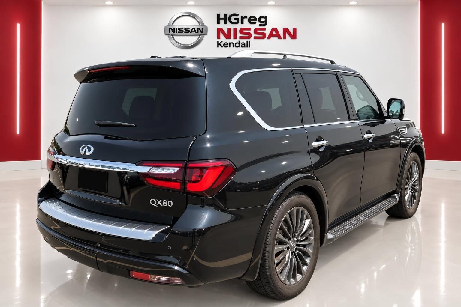 2023 INFINITI QX80 Premium Select