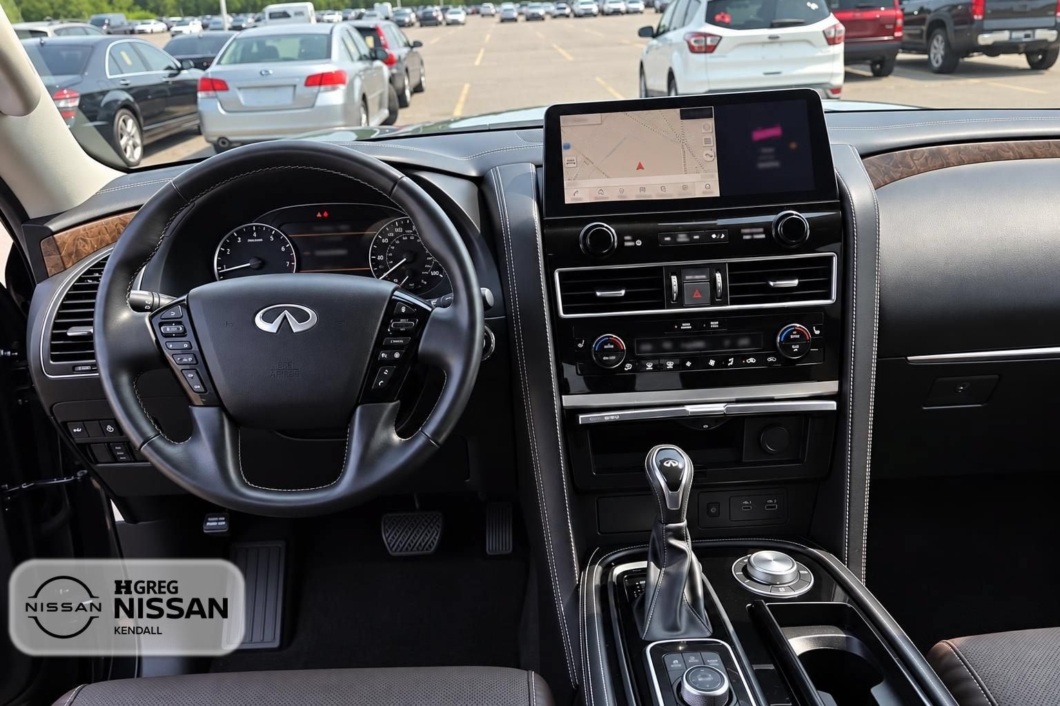 2023 INFINITI QX80 Premium Select