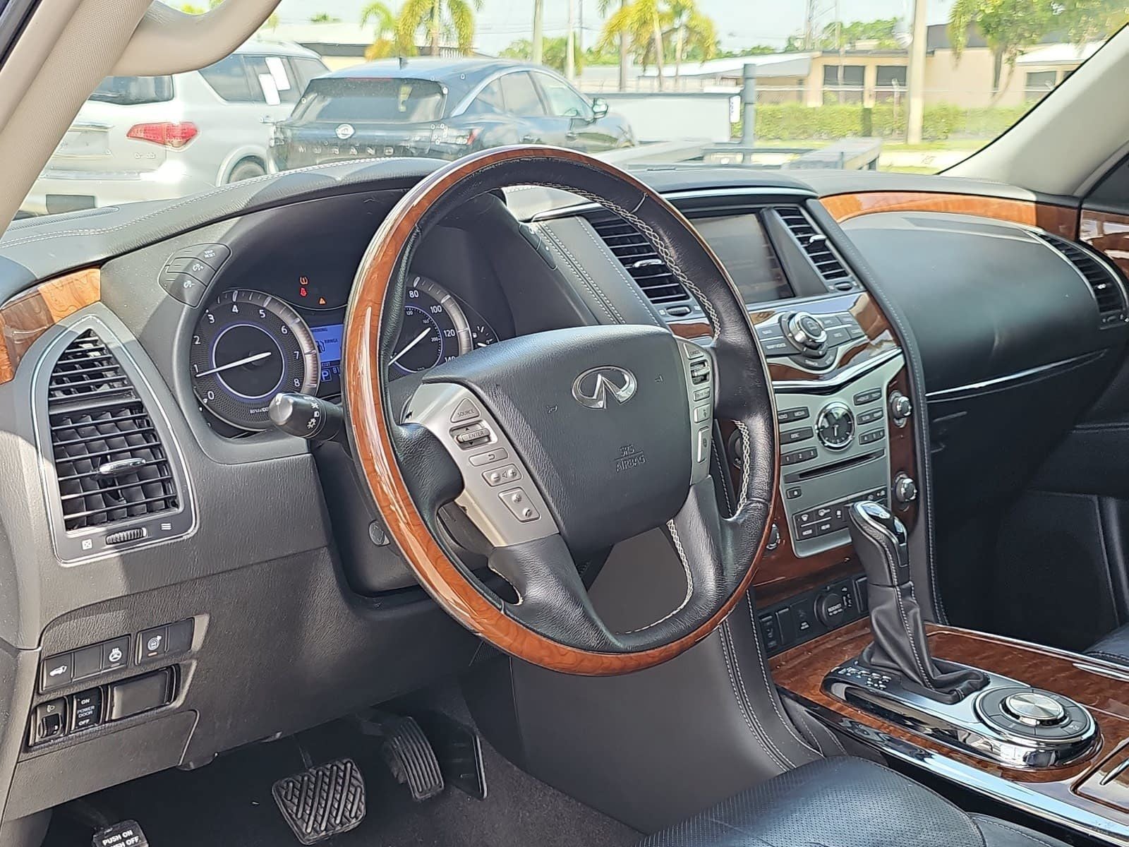 2019 INFINITI QX80 LUXE