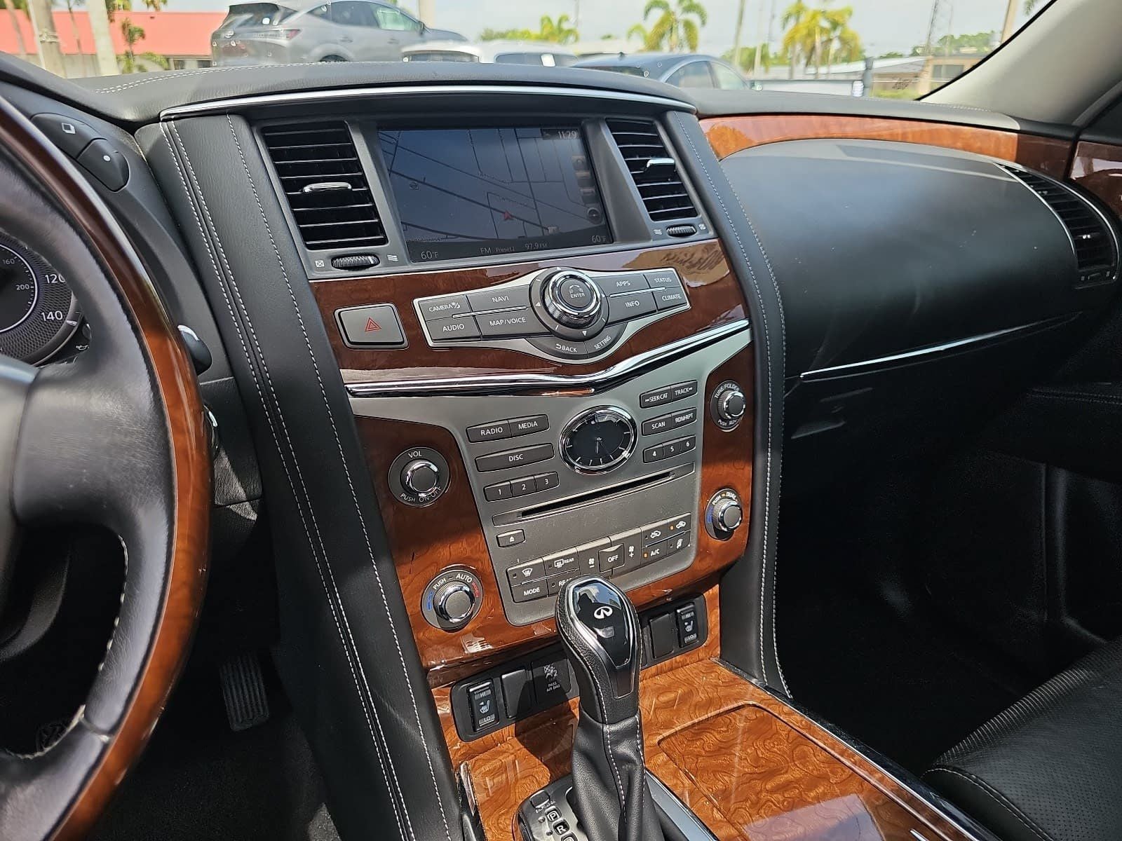 2019 INFINITI QX80 LUXE