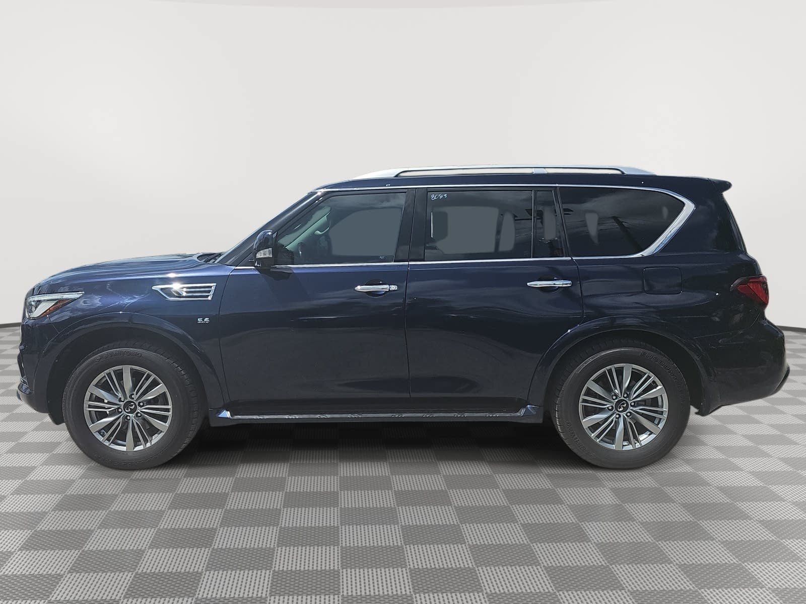 2019 INFINITI QX80 LUXE