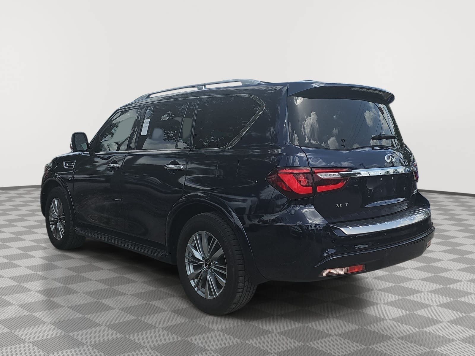 2019 INFINITI QX80 LUXE