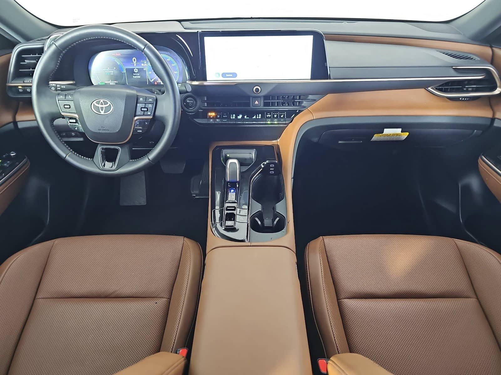 2025 Toyota Crown Signia XLE