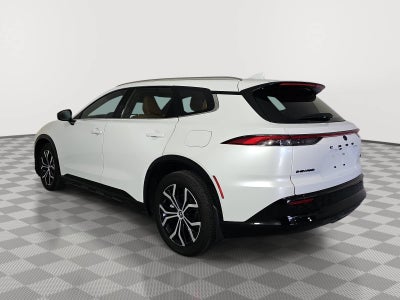 2025 Toyota Crown Signia XLE