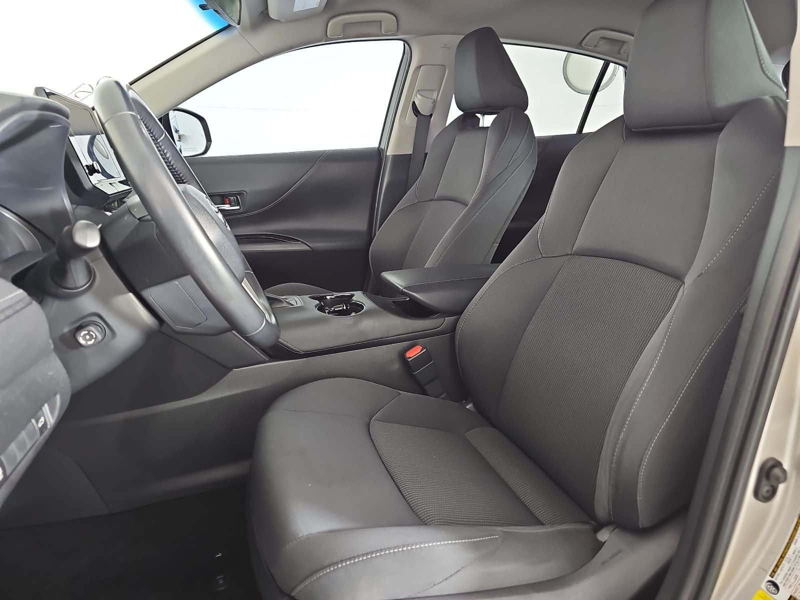 2023 Toyota Venza LE