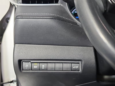 2023 Toyota Venza LE