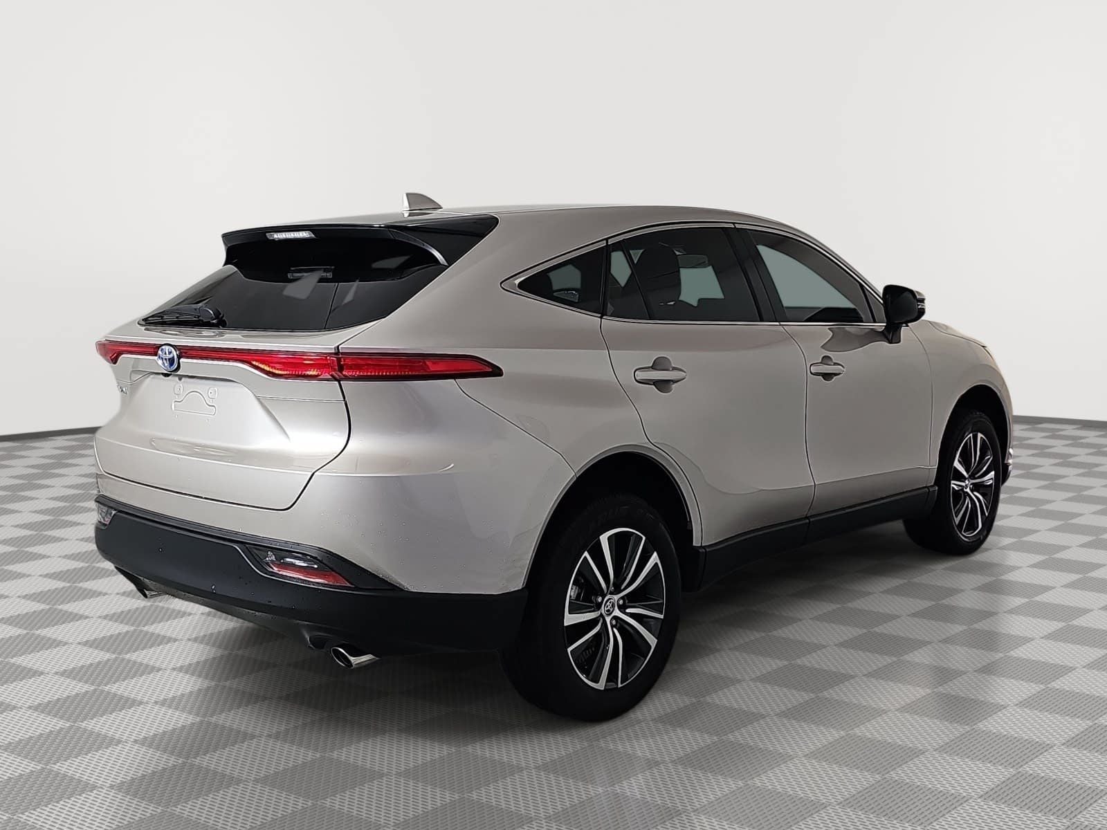 2023 Toyota Venza LE