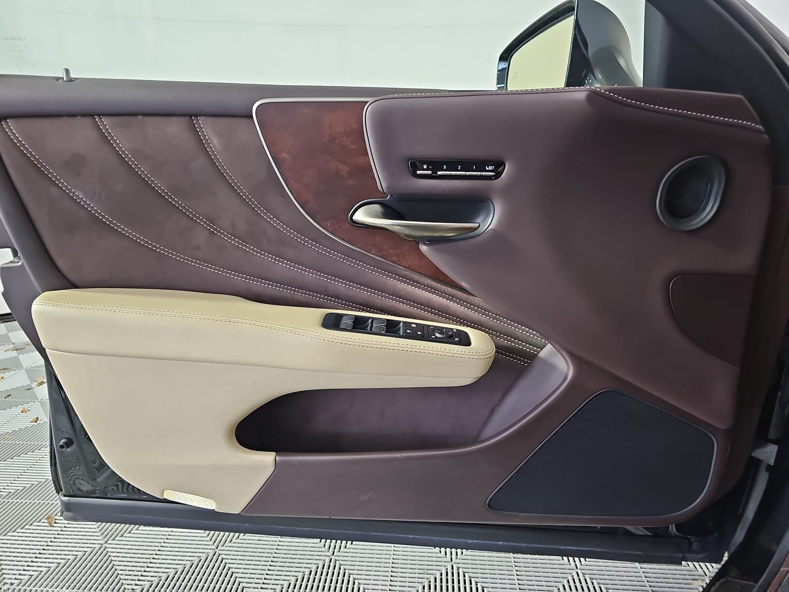 2020 Lexus LS 500 Base