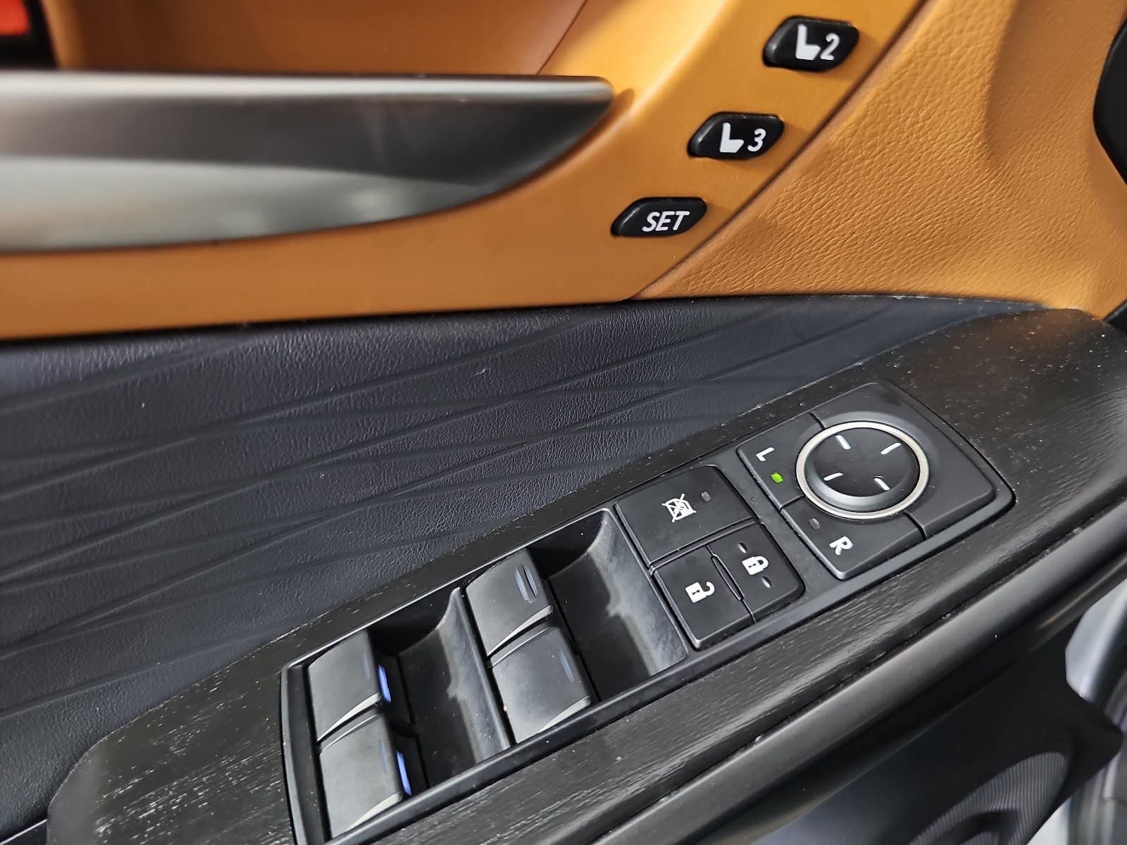 2023 Lexus IS 300