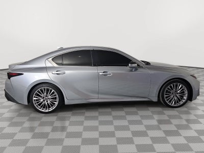 2023 Lexus IS 300