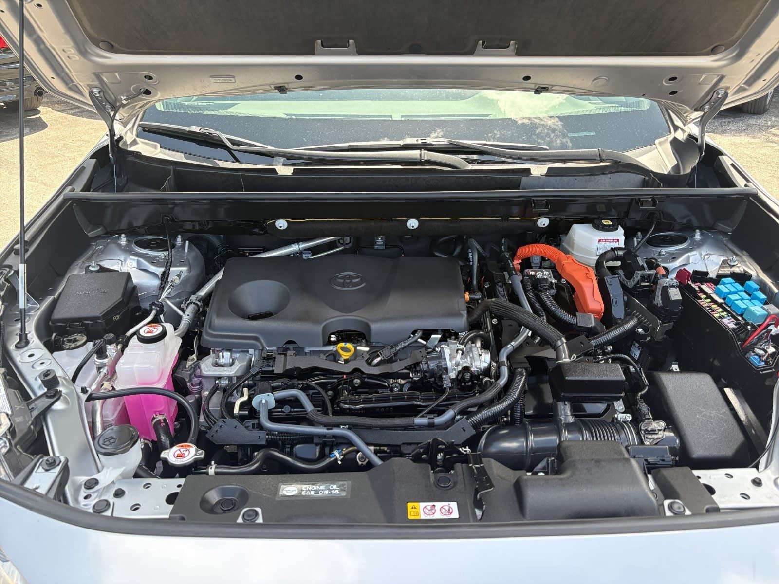 2025 Toyota RAV4 Hybrid LE