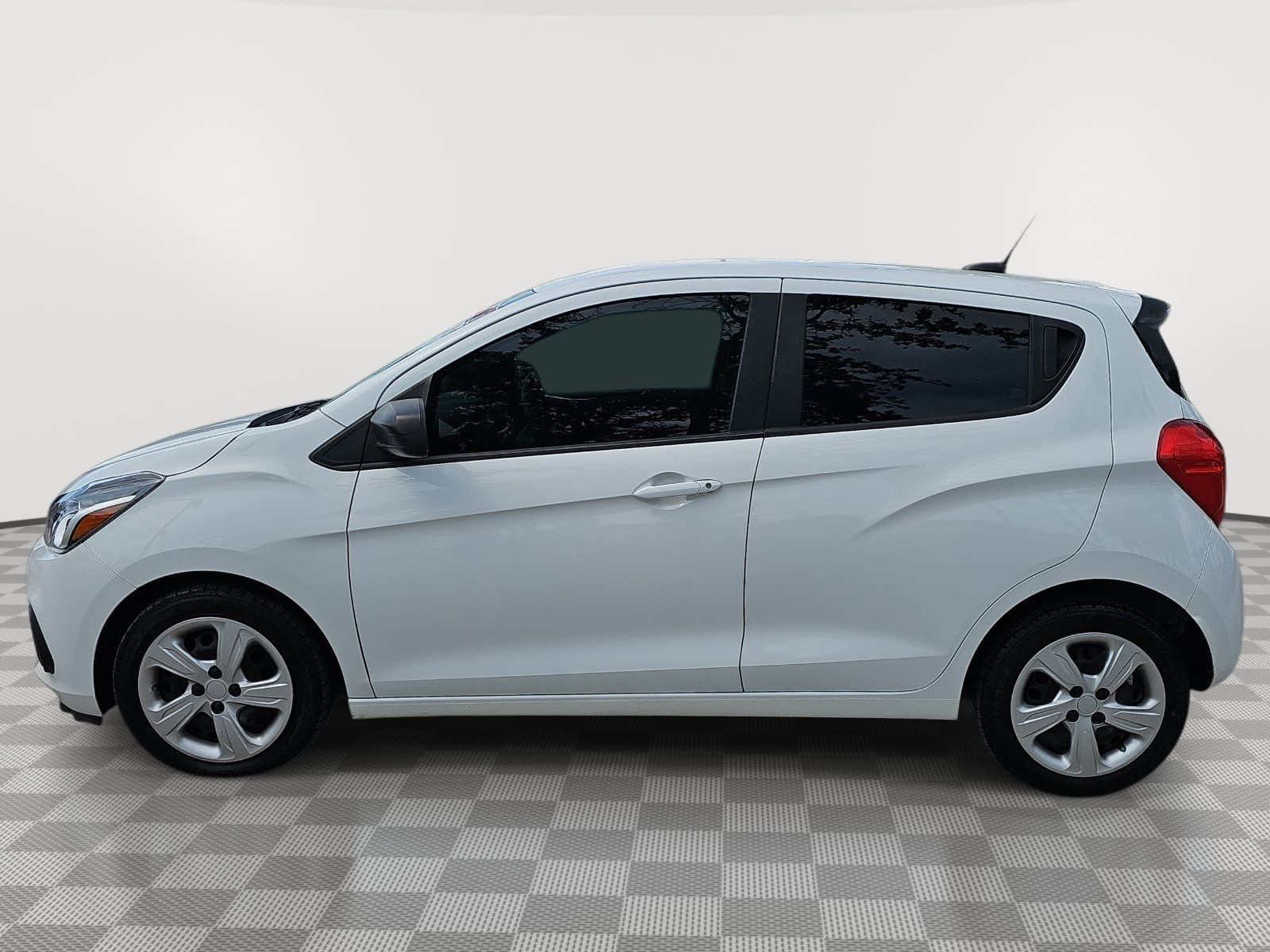 2017 Chevrolet Spark LS