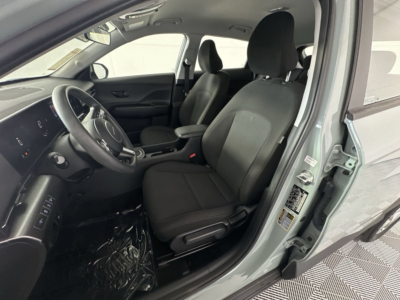 2025 Hyundai Kona SE