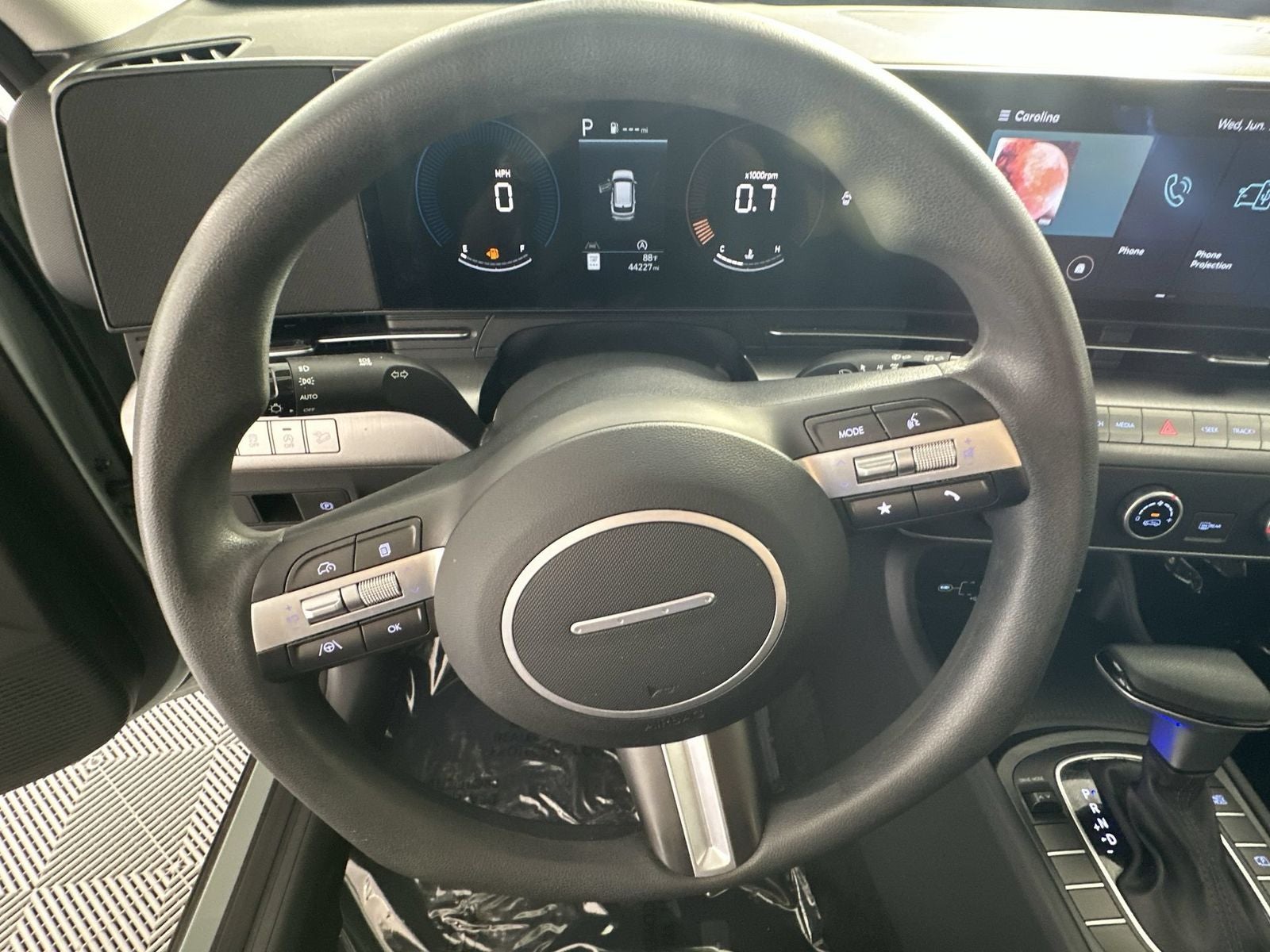 2025 Hyundai Kona SE