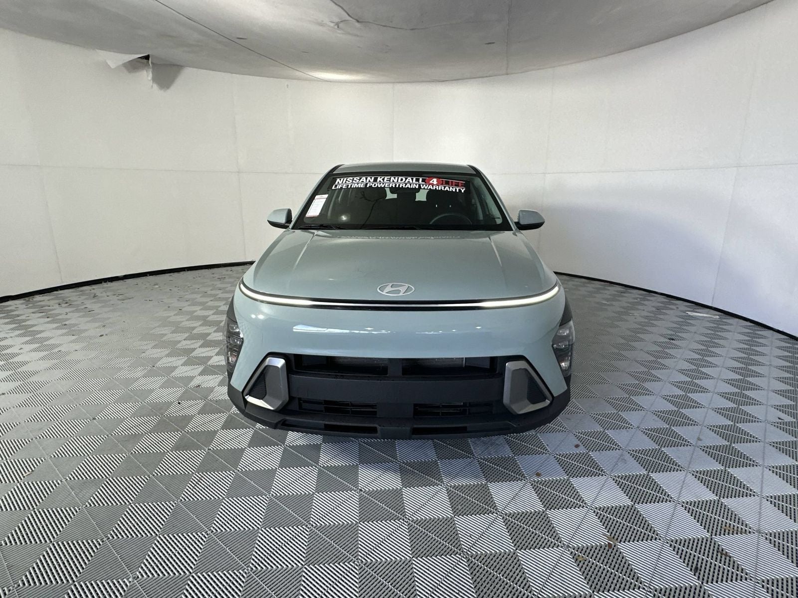 2025 Hyundai Kona SE