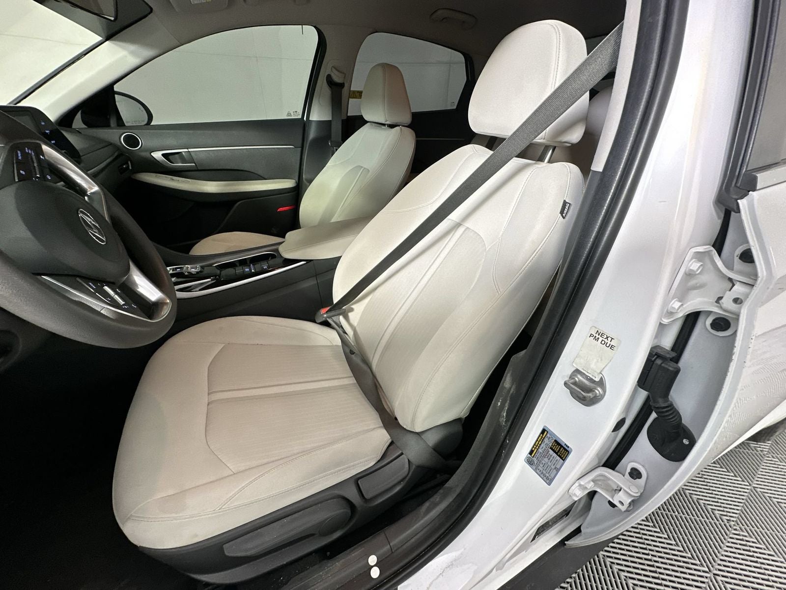 2023 Hyundai Sonata SE