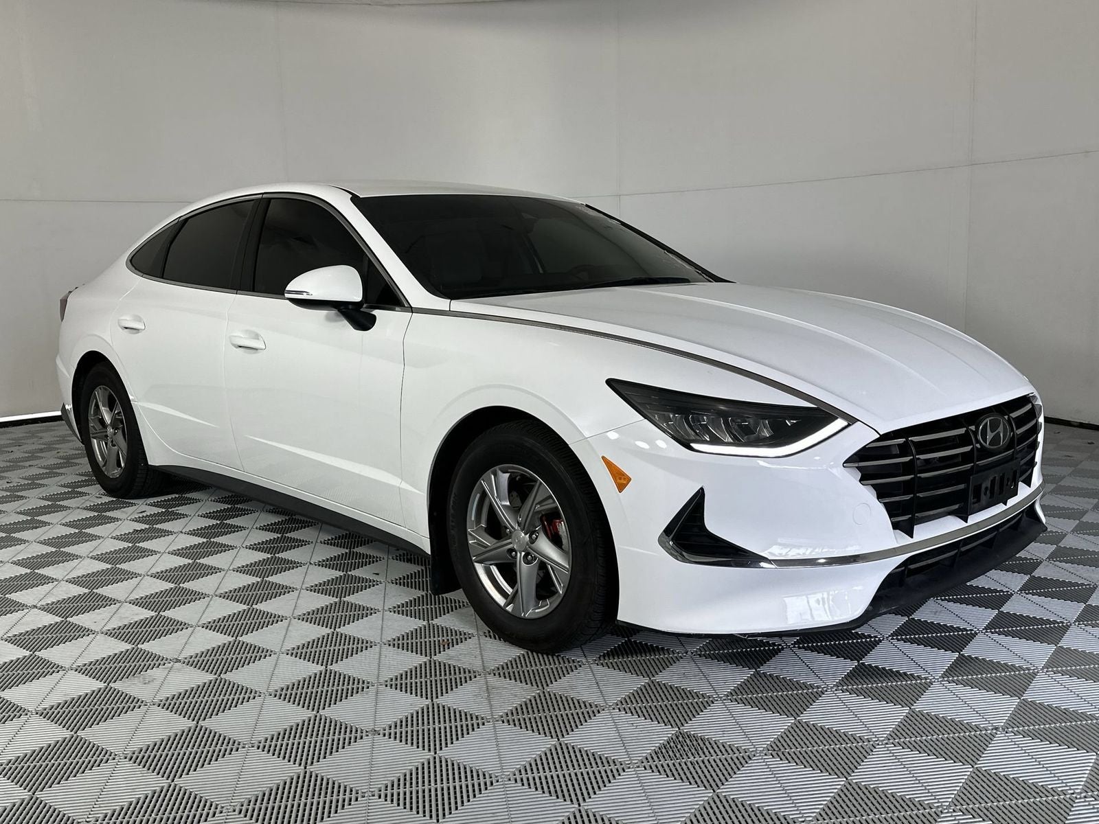 2023 Hyundai Sonata SE
