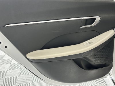 2023 Hyundai Sonata SE