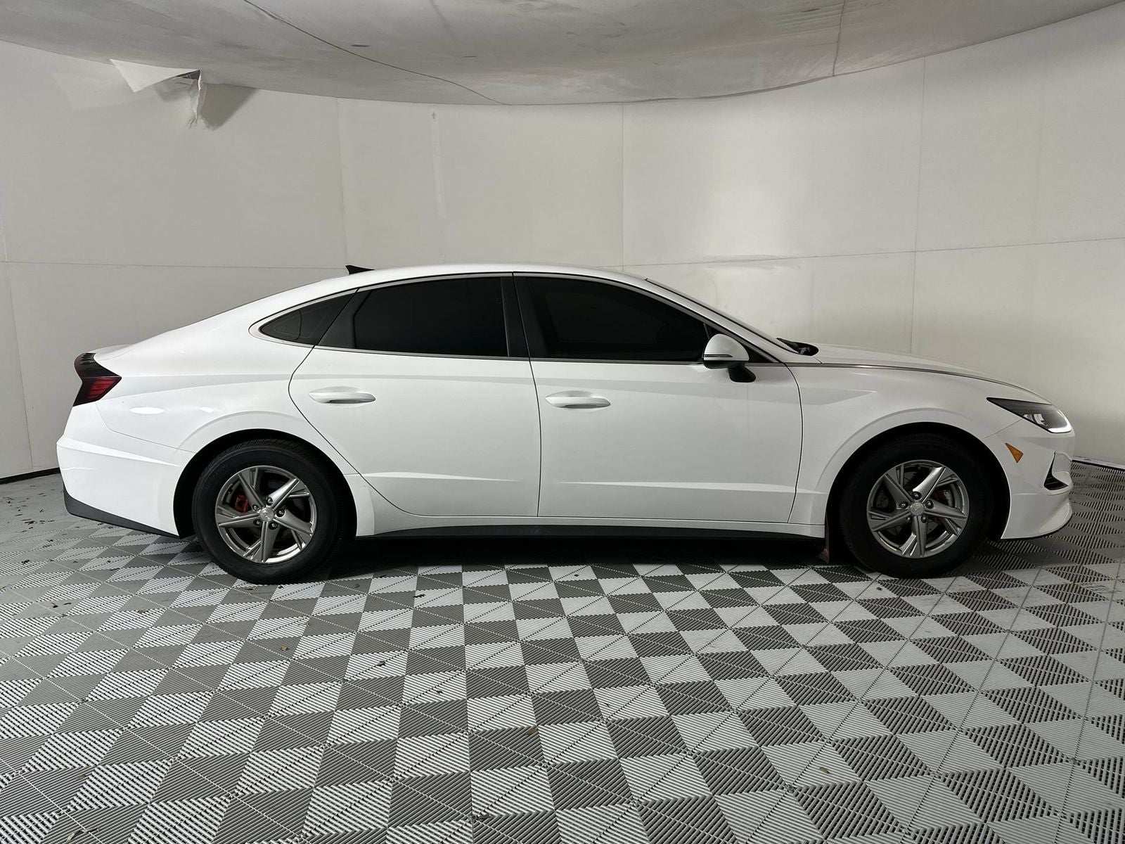 2023 Hyundai Sonata SE