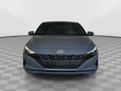 2021 Hyundai Elantra SE
