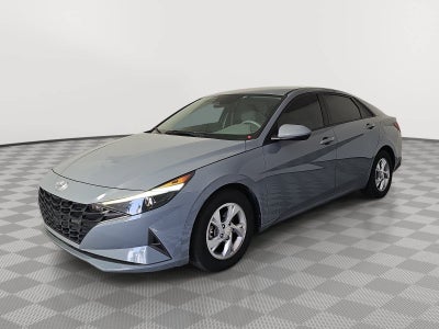 2021 Hyundai Elantra SE