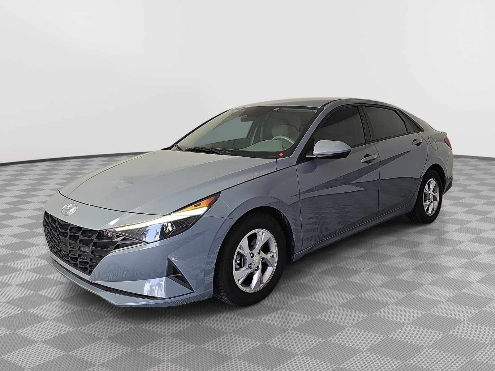 2021 Hyundai Elantra SE